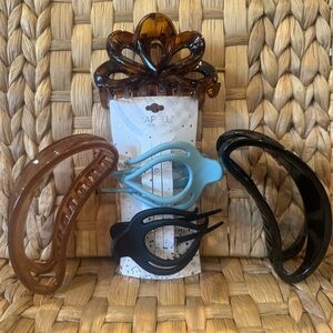 5 Hair Clips Claws Black Browns Blue medium to large